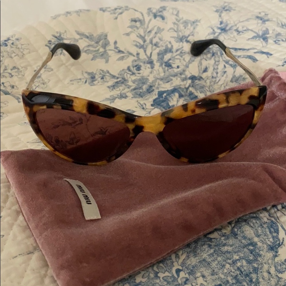 Miu Miu Tortoise Shell Authentic Sunglasses - Picture 8 of 14